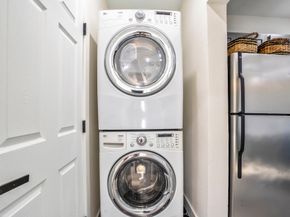 5 Estelle Street 1, Houston TX 77003