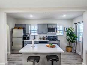 5 Estelle Street 1, Houston TX 77003