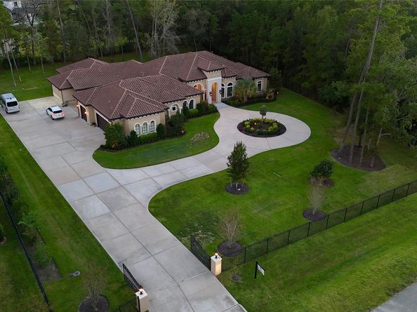 6310 N Lazy Meadow Way, Spring TX 77386