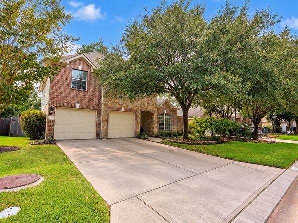 34 S Hawthorne Hollow Circle, The Woodlands TX 77384