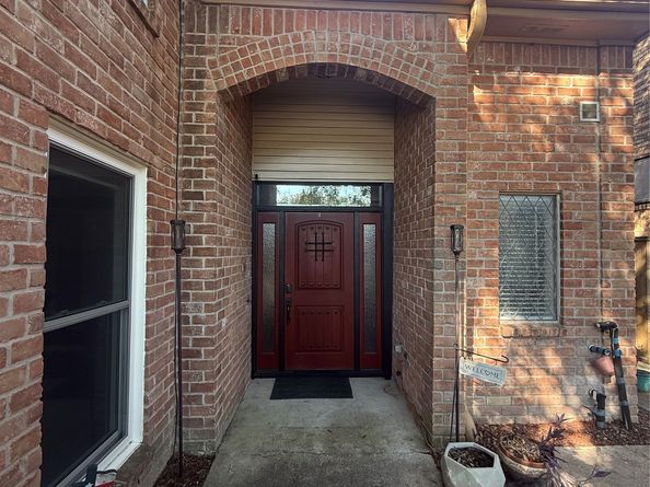 10005 Kemp Forest Drive, Houston TX 77080