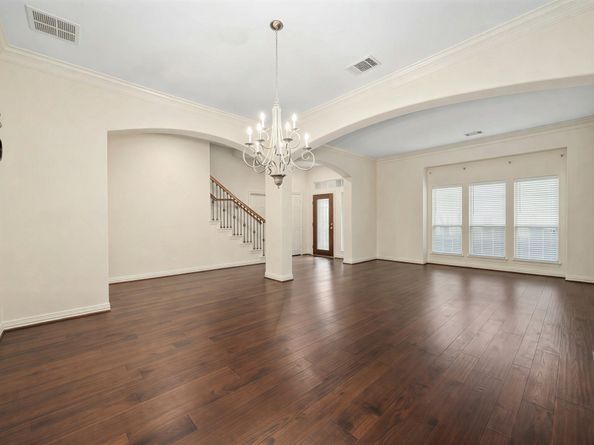 54 Ginger Jar Street, The Woodlands TX 77382
