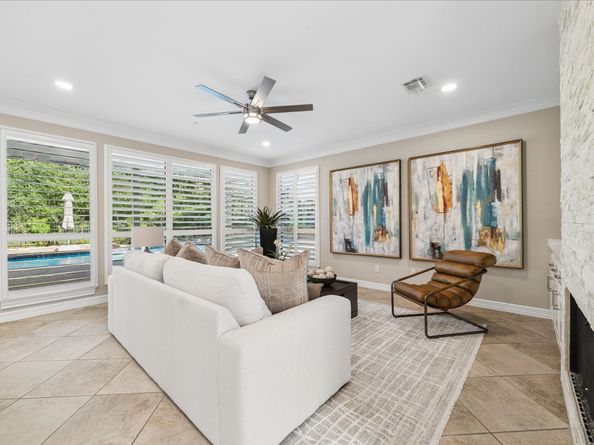 4 E Eden Elm Circle, The Woodlands TX 77381