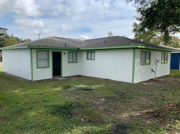 8711 Valley Pond Court, Houston TX 77078