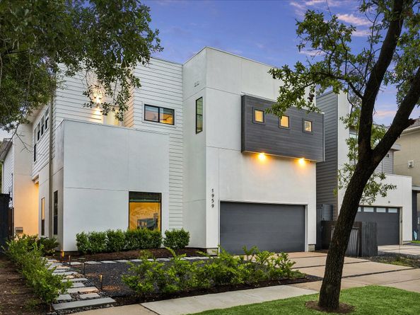 1959 Portsmouth Street, Houston TX 77098