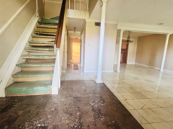 11663 Village Place Drive, Houston TX 77077
