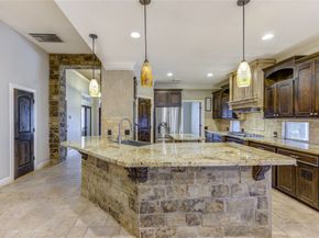 11826 Canyon Mills Drive, Houston TX 77095