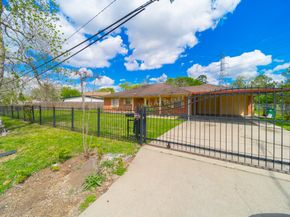 7015 Kopman Drive, Houston TX 77061