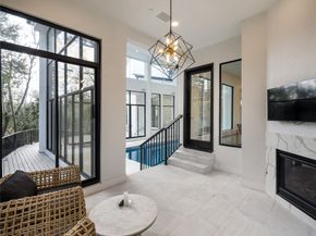 10663 Memorial Drive, Houston TX 77024