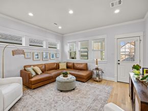 910 Northwood Street, Houston TX 77009