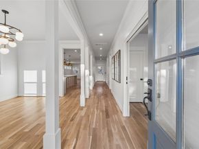 910 Northwood Street, Houston TX 77009