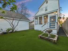 910 Northwood Street, Houston TX 77009
