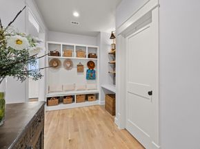 910 Northwood Street, Houston TX 77009