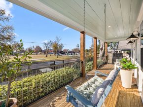 910 Northwood Street, Houston TX 77009