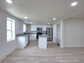 4607 Englewood Street, Houston TX 77026