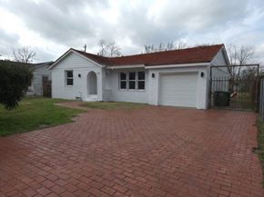 4607 Englewood Street, Houston TX 77026