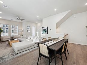 6330 Paddington Bend Drive, Houston TX 77008