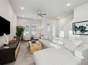 6330 Paddington Bend Drive, Houston TX 77008