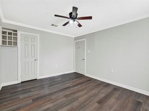 7337 Miley Street, Houston TX 77028