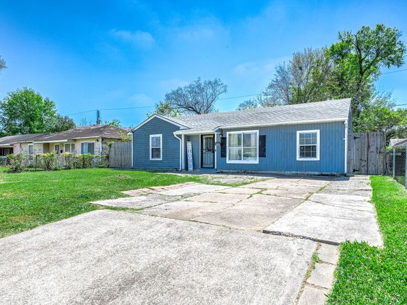 3910 Luca st Street, Houston TX 77021