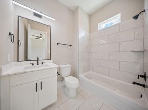 4013 Griggs Road B, Houston TX 77021