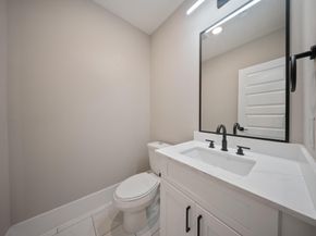 4013 Griggs Road B, Houston TX 77021