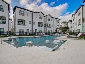 2818 Grand Fountains Drive B, Houston TX 77054