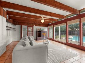 5623 Dumfries Drive, Houston TX 77096