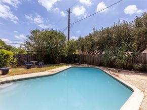 5623 Dumfries Drive, Houston TX 77096
