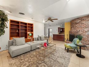 5623 Dumfries Drive, Houston TX 77096