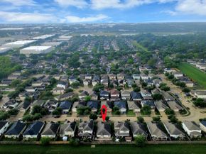 8602 Gander Bayshore Lane, Houston TX 77040