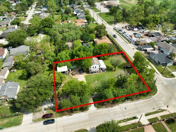 135 Luther, Houston TX 77076