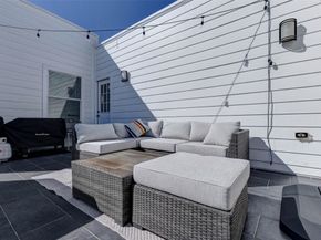 5715 Larkin Street D, Houston TX 77007