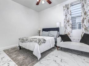 5715 Larkin Street D, Houston TX 77007