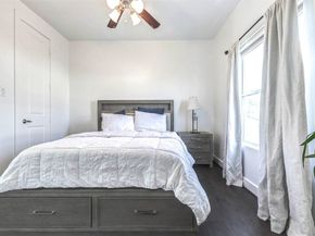 5715 Larkin Street D, Houston TX 77007