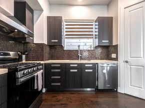 5715 Larkin Street D, Houston TX 77007