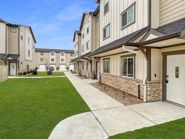 12603 Telge Road 26 EF, Cypress TX 77429