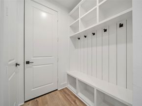 7709 Inwood Grove Lane, Houston TX 77088