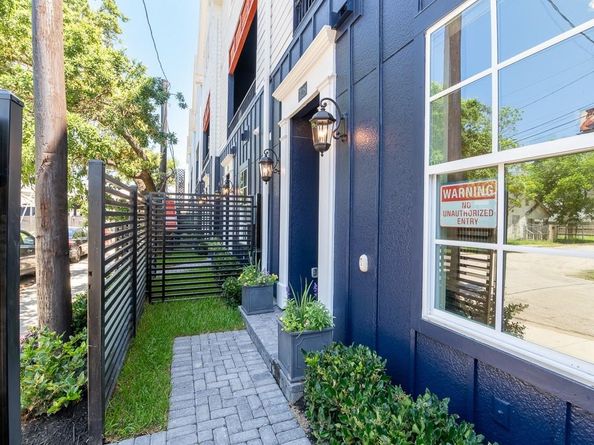 802 Cage Street, Houston TX 77020