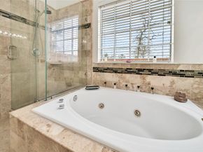 3039 Creek Manor Drive, Kingwood TX 77339