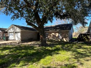 419 Rose Arbor Lane, Houston TX 77060