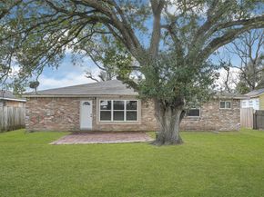 10123 Kent Towne Lane, Sugar Land TX 77498