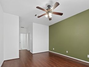 1314 Glenwood Canyon Lane, Houston TX 77077