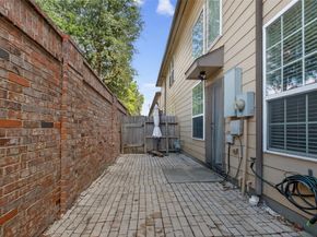 1314 Glenwood Canyon Lane, Houston TX 77077