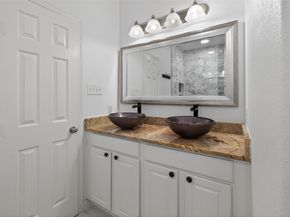 1314 Glenwood Canyon Lane, Houston TX 77077