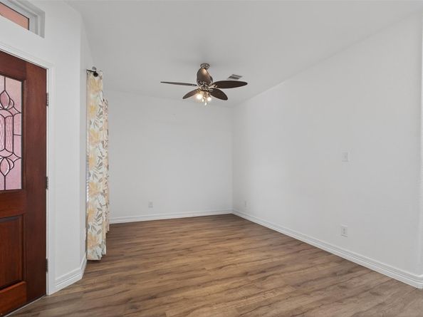 1314 Glenwood Canyon Lane, Houston TX 77077