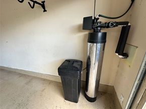 1314 Glenwood Canyon Lane, Houston TX 77077