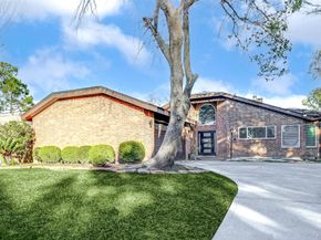 2223 Foreland Drive, Houston TX 77077