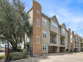 5736 Kansas Street B, Houston TX 77007