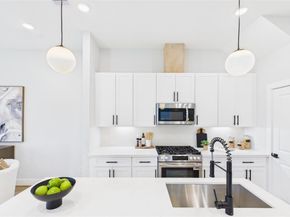 5027 Golden Forest Drive B, Houston TX 77091